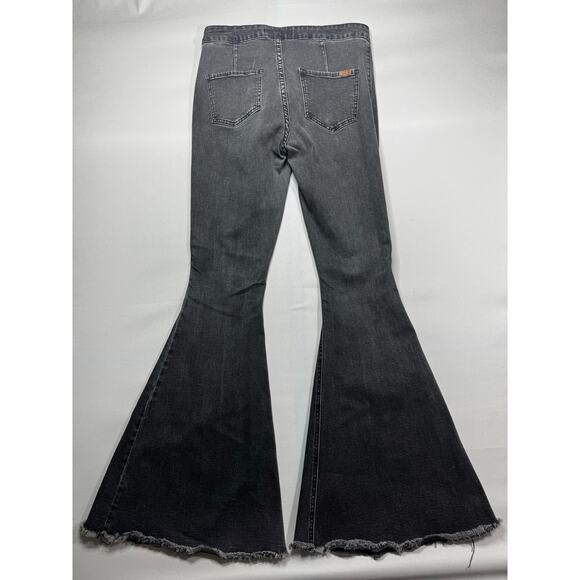 Rock & Roll Denim Women's Bargain Button Bell Bottom Gray Jeans - Size 32x33 - Picture 2 of 5